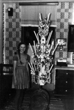 Mädchenlichtert aus dem Jahre 1966 (Hedda Botradi). Mädchenlichtert aus dem Jahre 1966 (Hedda Botradi).